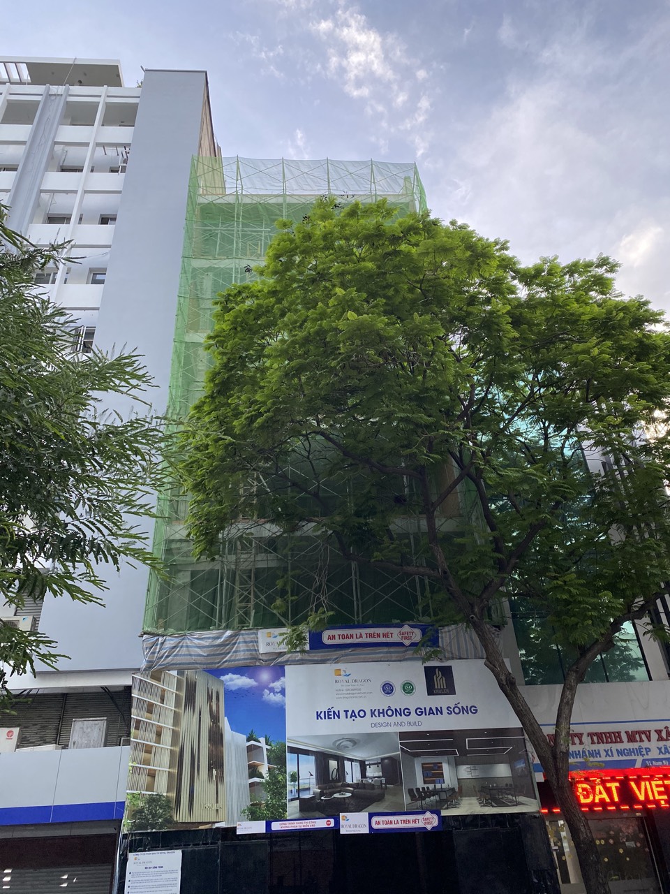 Cho thuê tòa nhà văn phòng mới xây mặt tiền Nam Kỳ Khởi Nghĩa, P. Nguyễn Thái Bình, Quận 1, TP.HCM