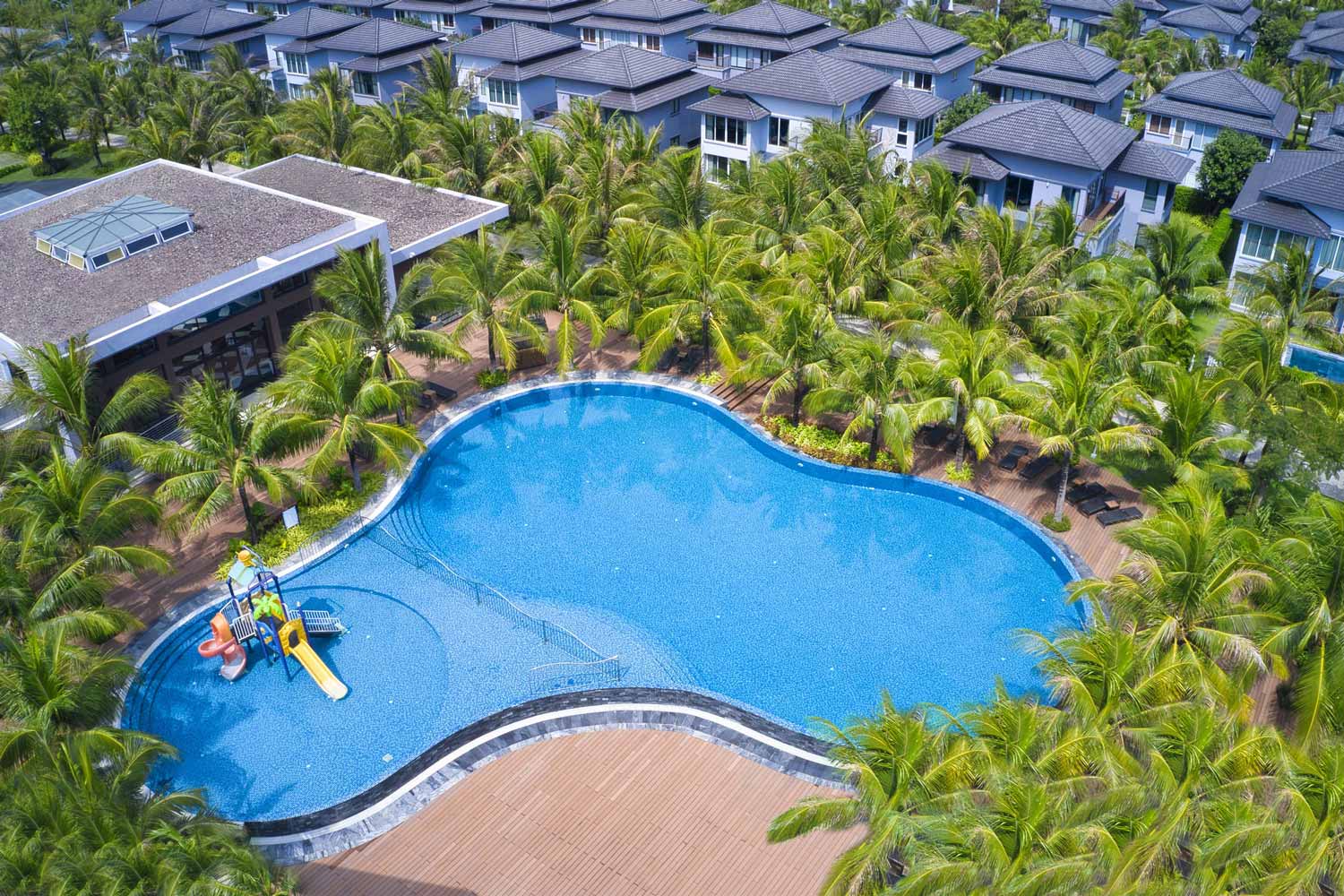 hồ-bơi-Tiện-ích-Sonasea-Villas-&-Resort-Phú-Quốc