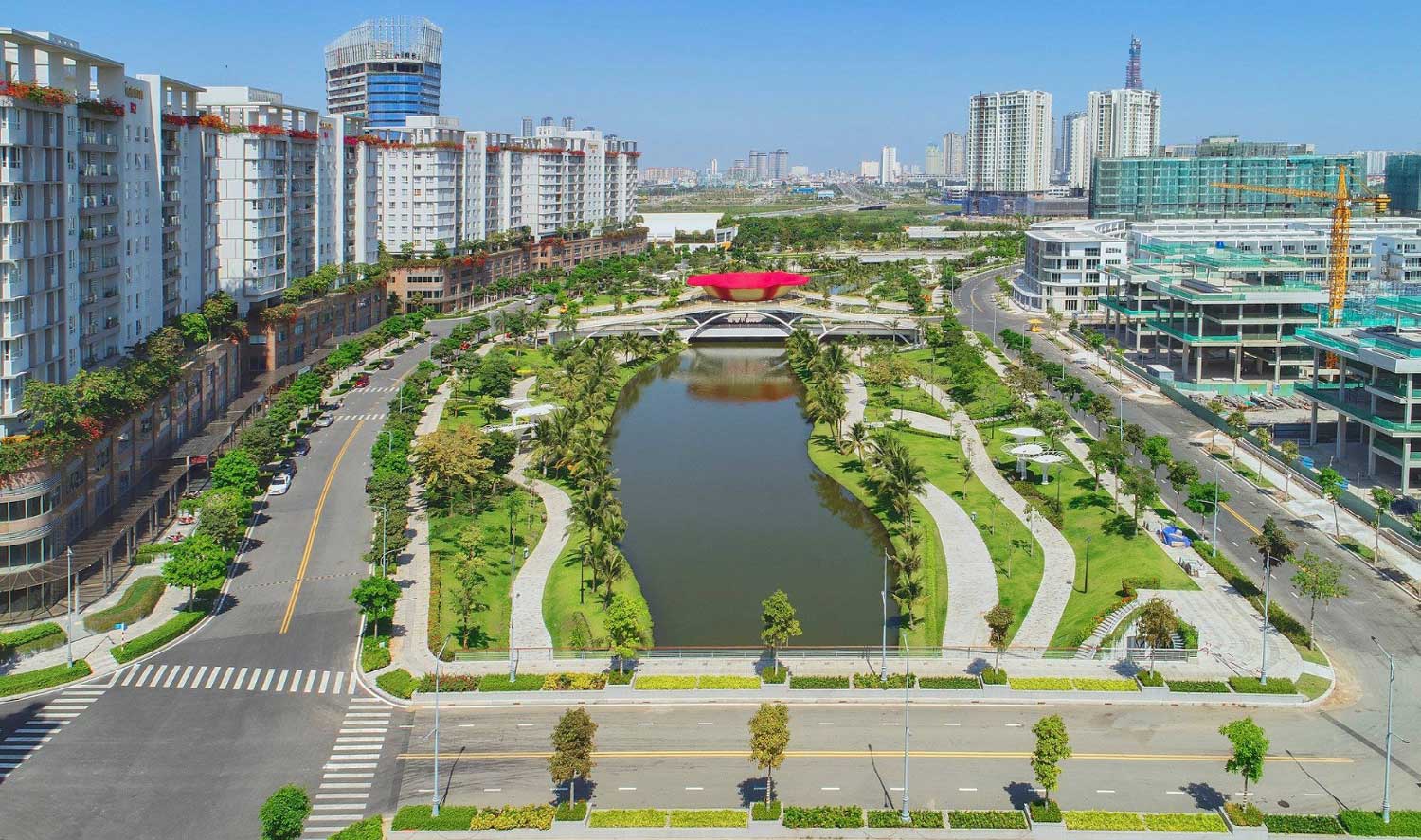 Công viên khu đô thị Sala hút người đến chơi cuối tuần  Du lịch  Việt  Giải Trí